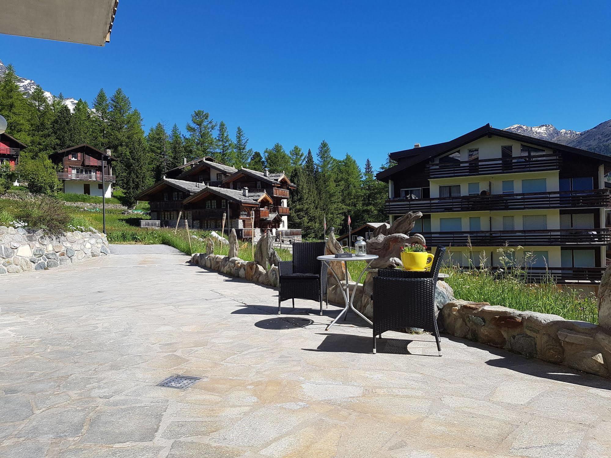 Hotel Alpenperle Saas-Fee Exterior foto