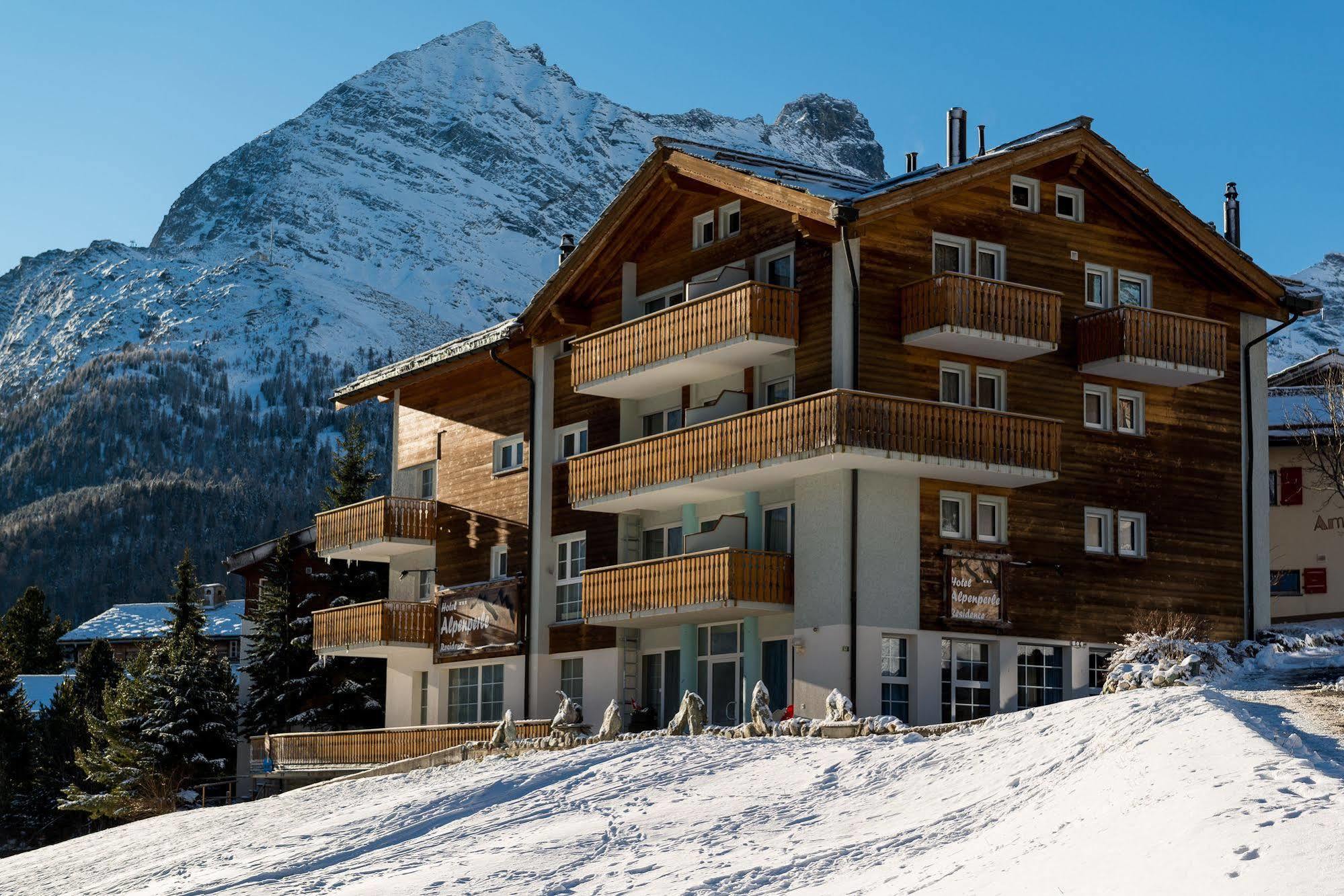 Hotel Alpenperle Saas-Fee Exterior foto